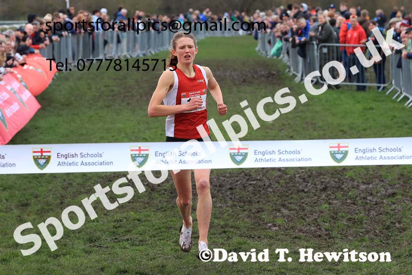 Senior Girls 2024 English Schools Cross Country Champs., Pontefract, March 16th.  Photo: David T. Hewitson/Sports for All Pics